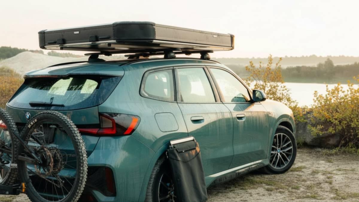 Built-In Sofa Design Brings RV Comfort to Rooftop Tents