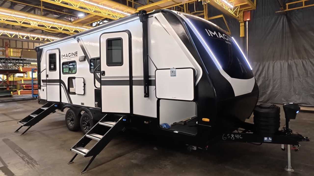 2027 Grand Design Imagine 2300MK