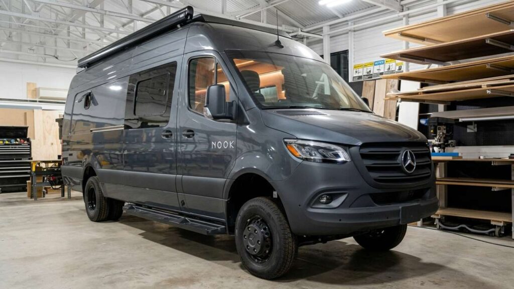 Luxury Mercedes Sprinter Camper Van